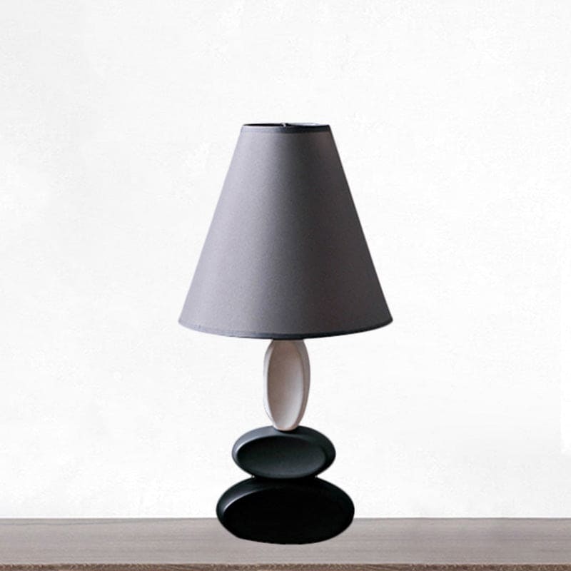 ShineStyle Modern Table Lamp – Elegant Fabric Cone Shade Light for Contemporary Interiors