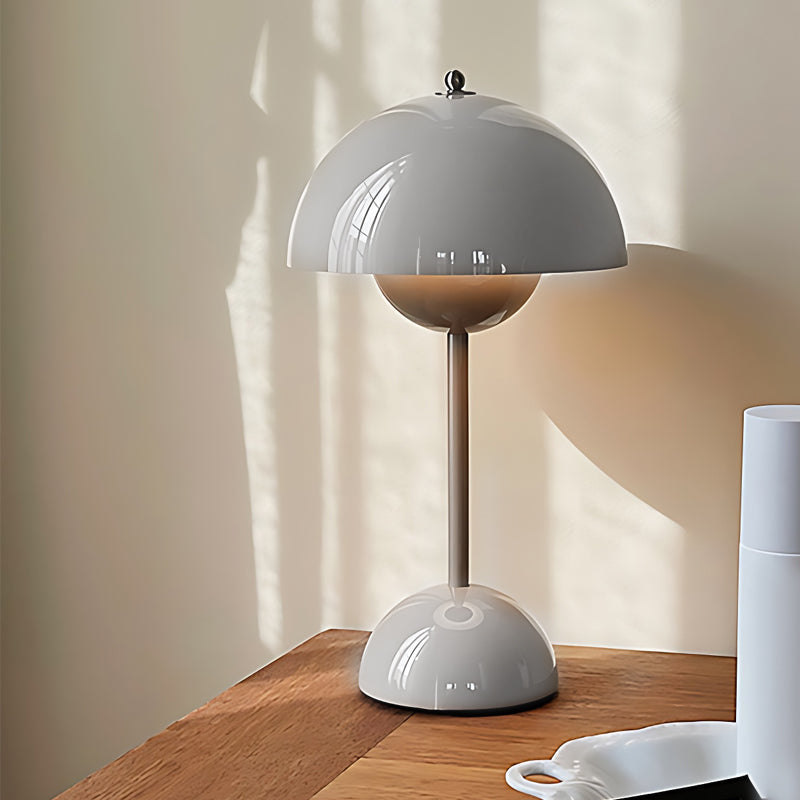 GloeiBloem Portable Lamp Vase – Rechargeable Touch Control Table Light for Nightstands