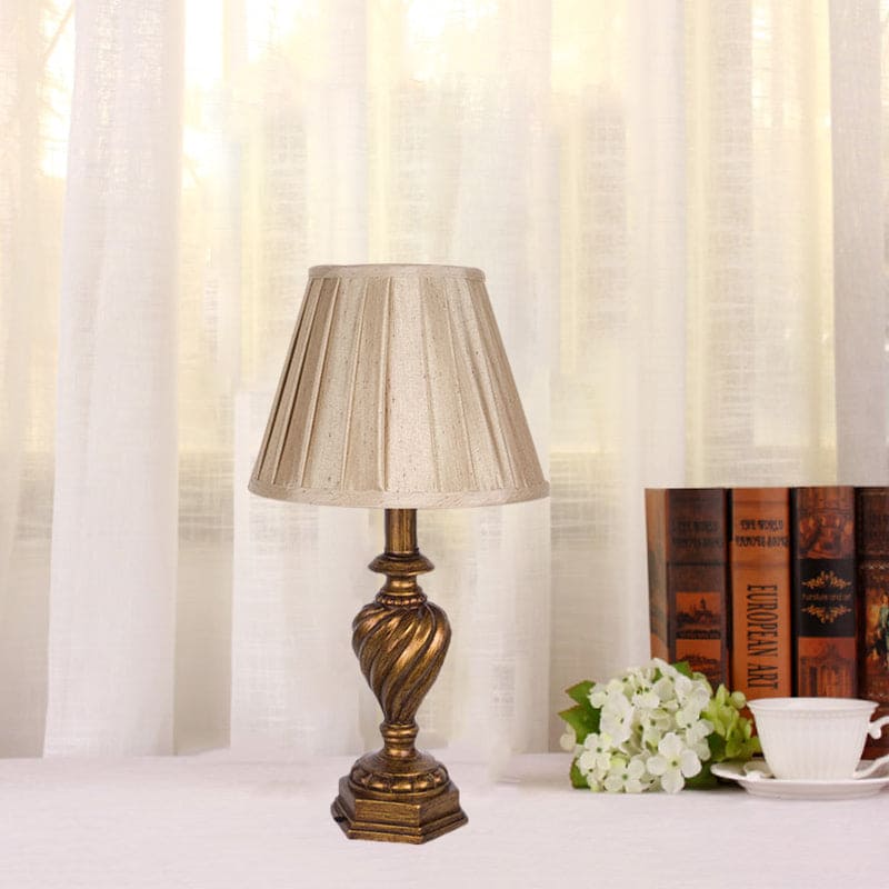 LuminaDesign Folded Night Lamp – Elegant Resin Base Light for Artistic Home Décor