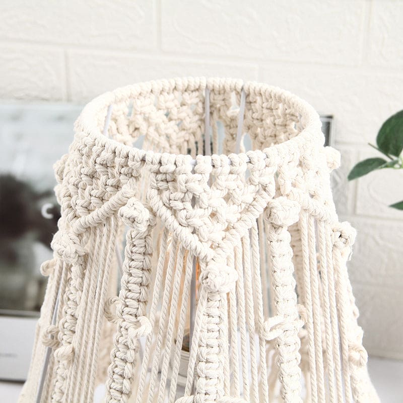 AmbianceLight Woven Rope Table Lamp – Boho Rustic Lighting for Cozy Home Décor