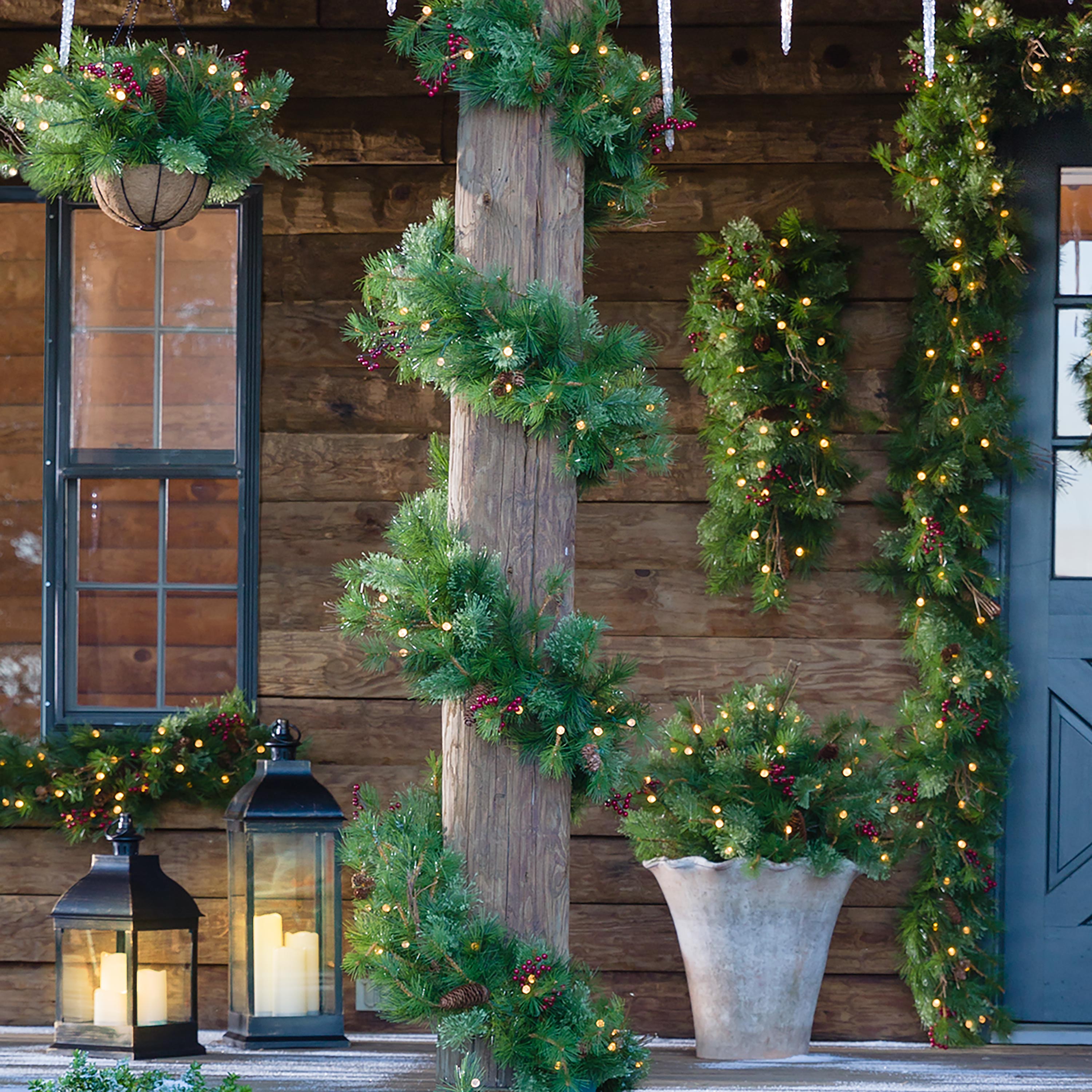 Blue Ridge Lighted Christmas Garland – Battery-Powered Dual-Function LED Garland for Indoor & Outdoor Use