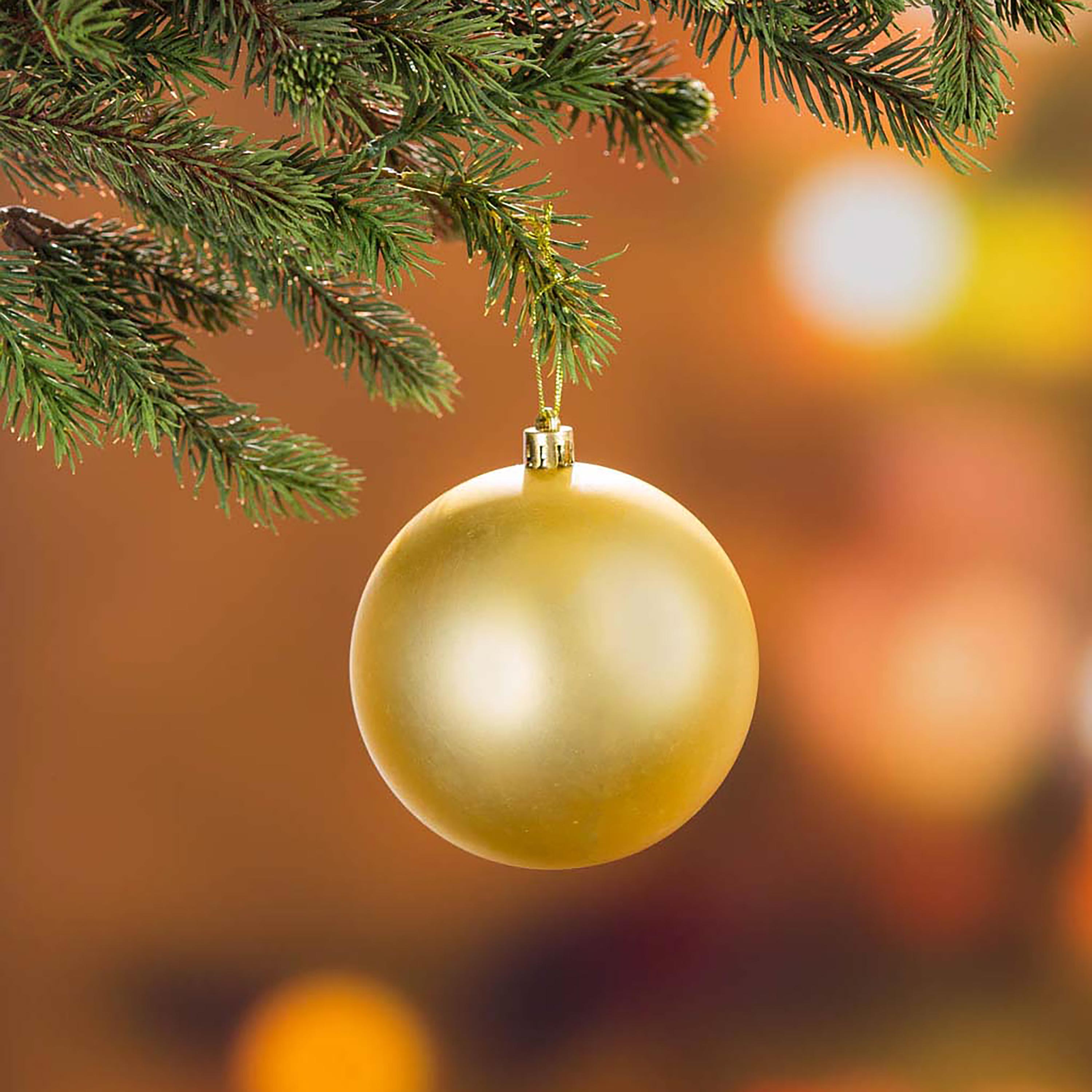 Complete Christmas Tree Decoration Set –  7.5Ft/2.3m Pre-Lit Christmas Tree Holiday Package with 250 LED Lights & 140 Ornaments