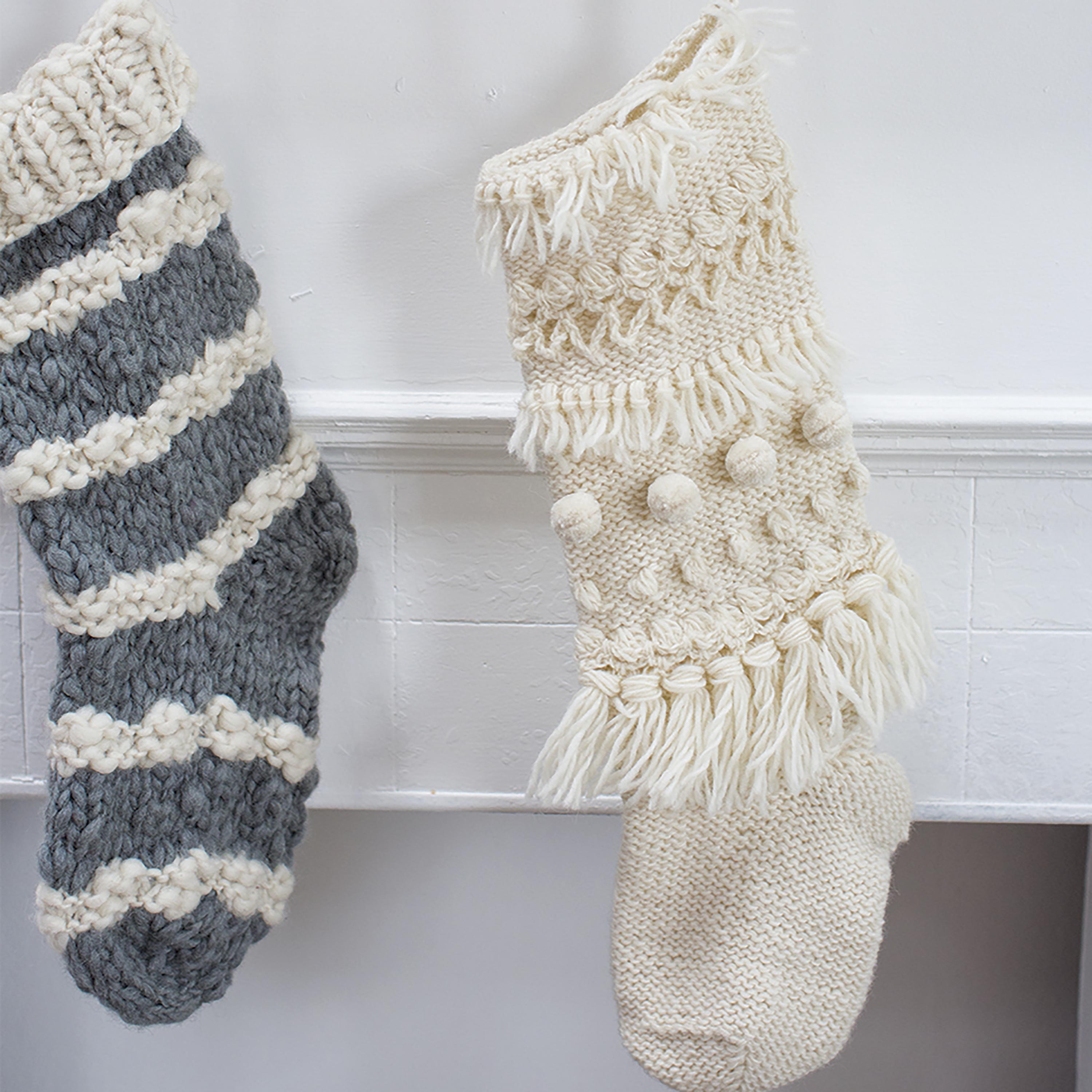 Chic Knitted Christmas Stocking – Elegant Holiday Mantel Décor for Festive Celebrations