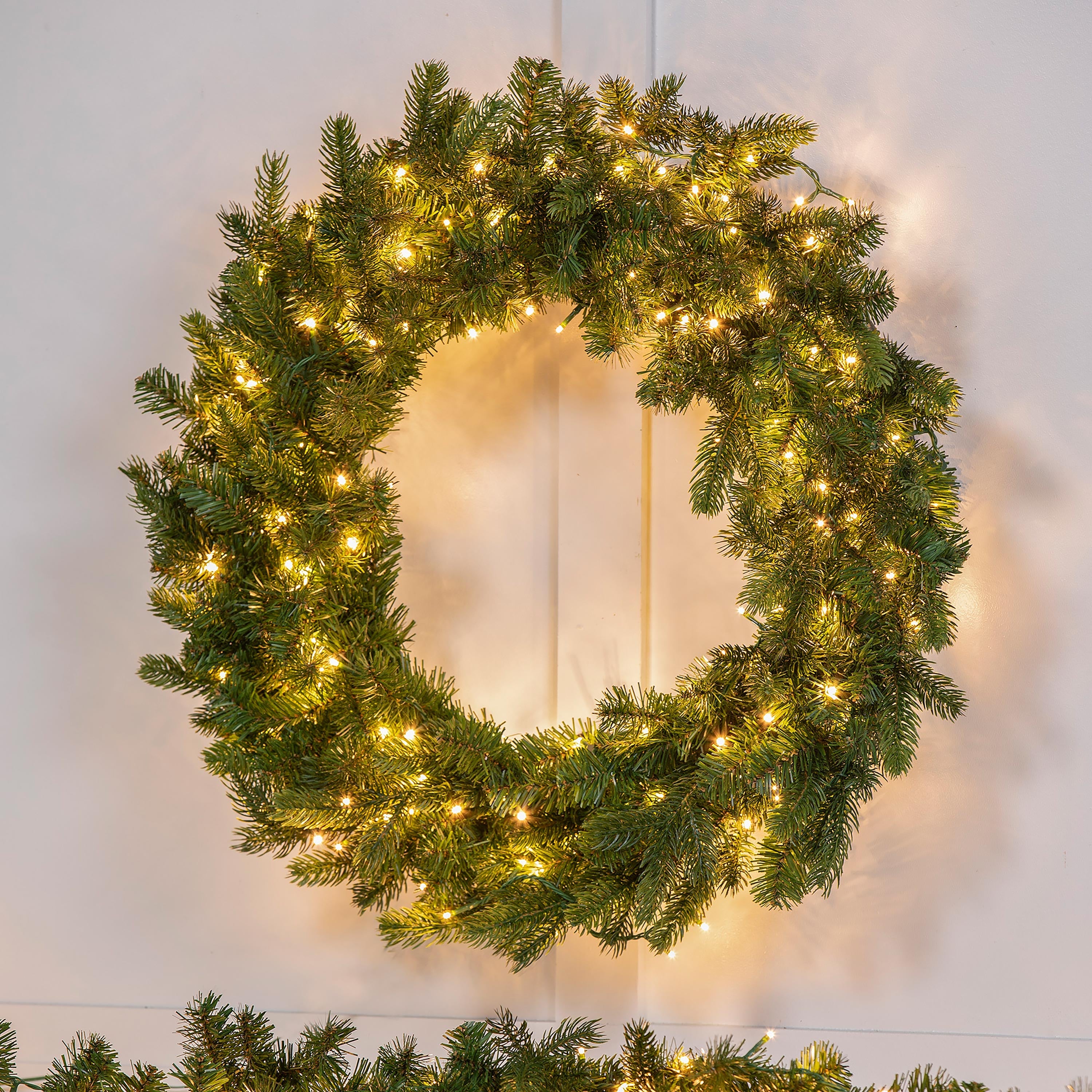 Arlington Lighted Christmas Wreath – Indoor & Outdoor Holiday Decoration with Warm LED Lights
