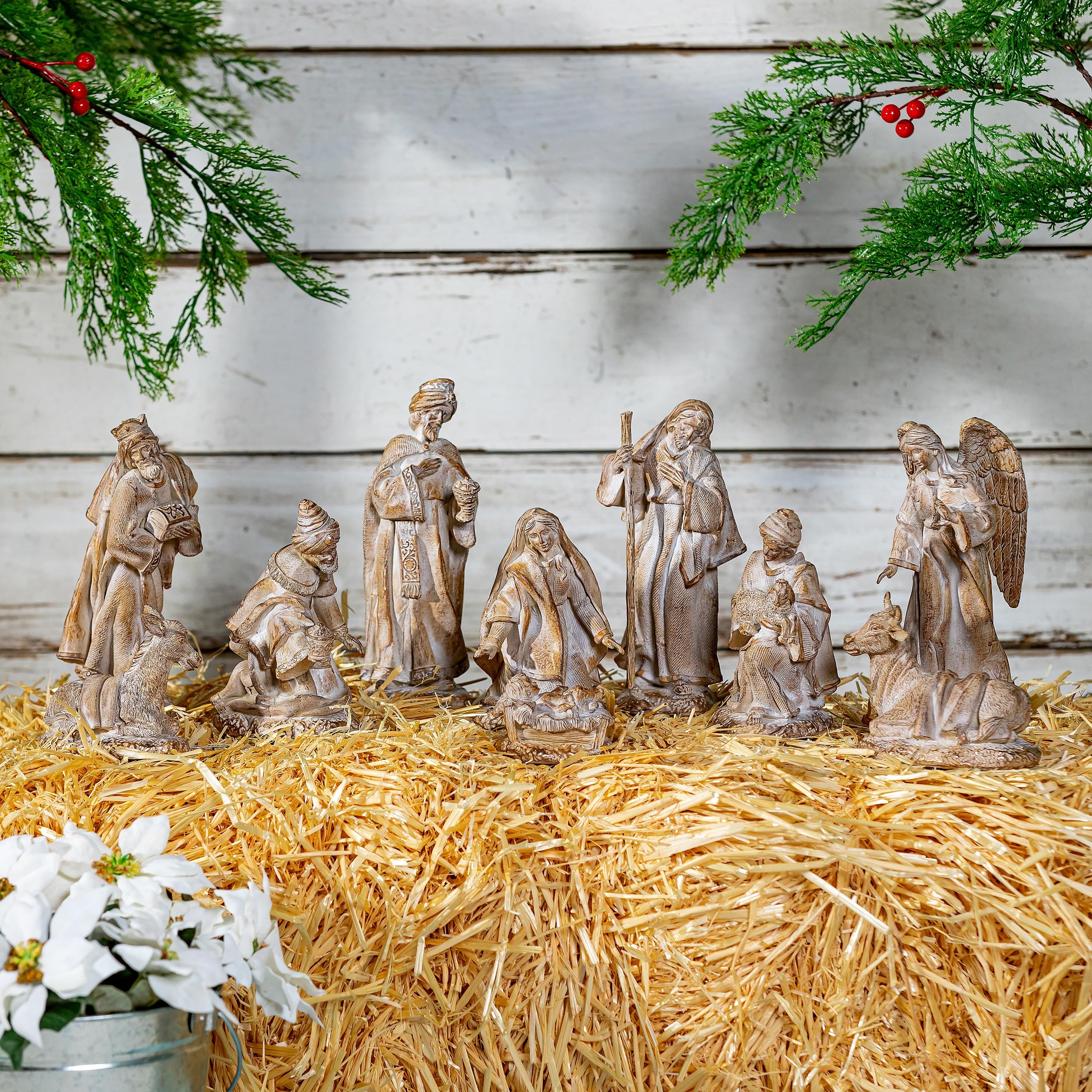 10-Piece Christmas Statues Gold Resin Nativity Set – 9" Garden or Indoor Christmas Decoration