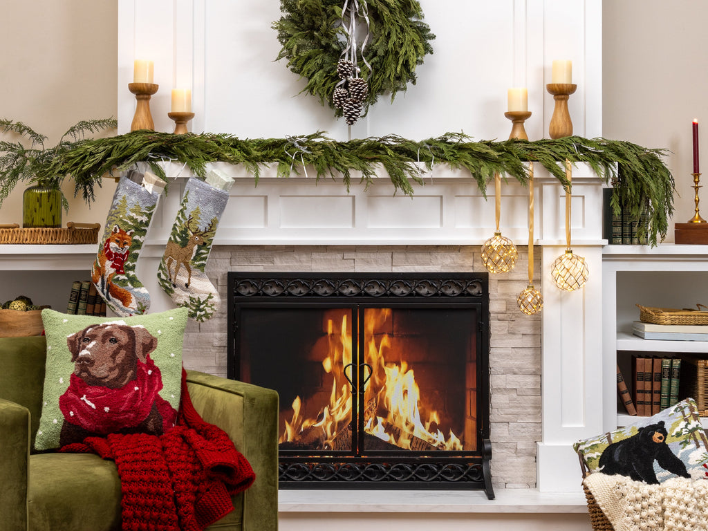 20" Fresh Noble Fir & Pinecone Christmas  Wreath – Natural Christmas Door Decoration for Holiday Elegance