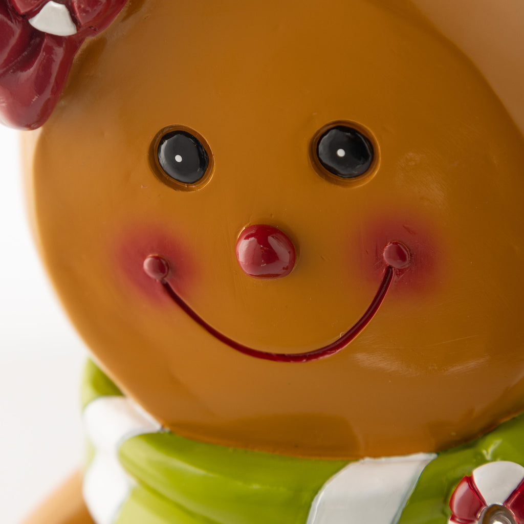 Lighted Gingerbread Doll Christmas Statue – Festive Christmas Decoration for Indoor & Outdoor Displays