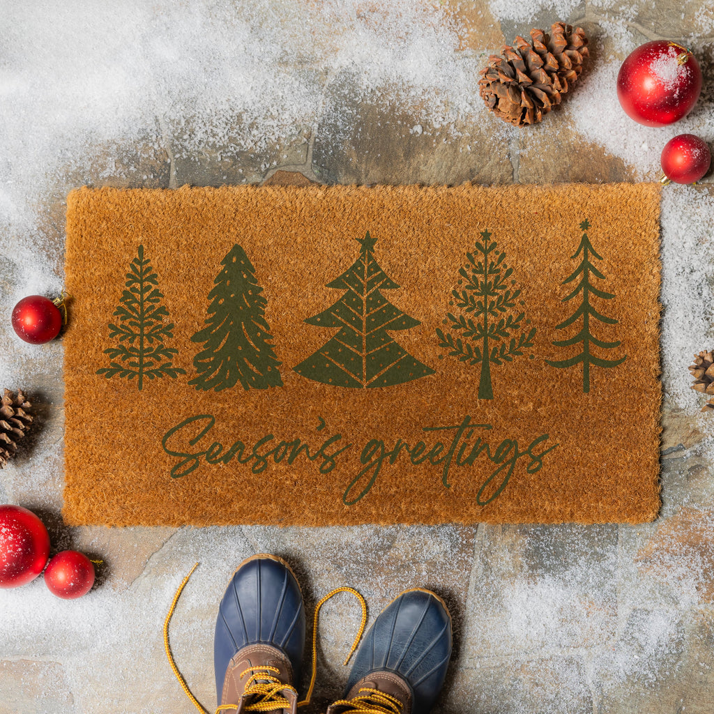 28"x16" “Season’s Greetings” Green Coir Doormat – Festive Christmas Welcome Mat for Holiday Entryways