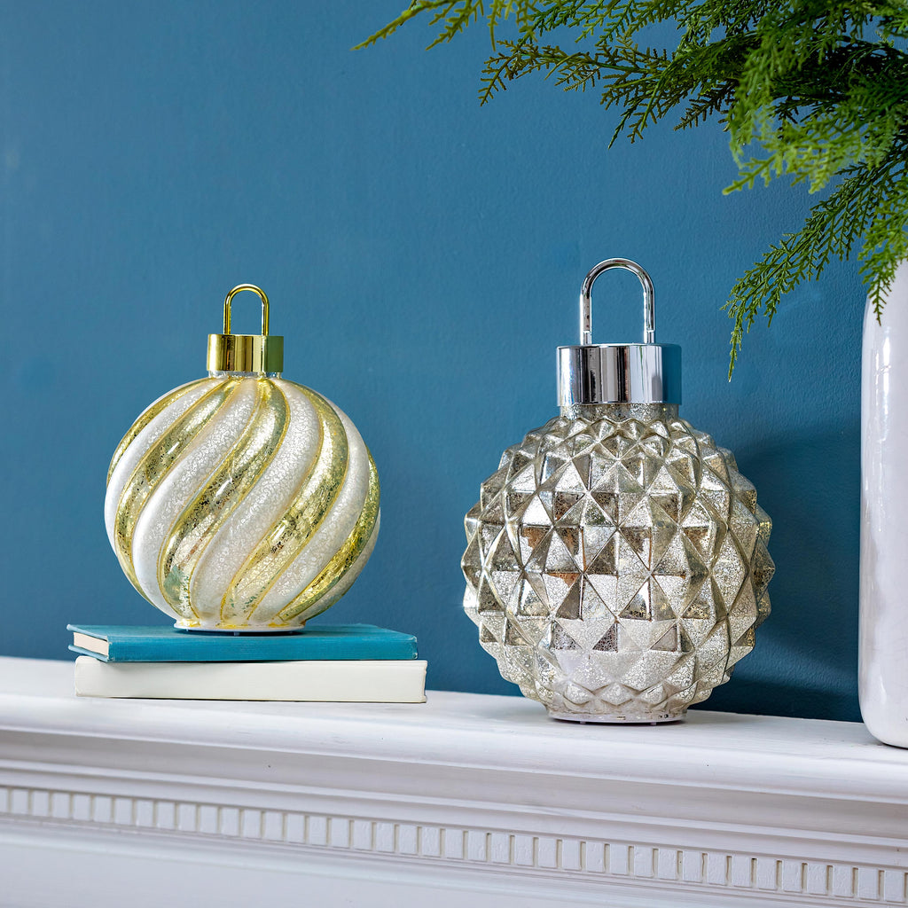 10" Rotating LED Glass Christmas Decoration – Elegant Light-Up Holiday Table Décor