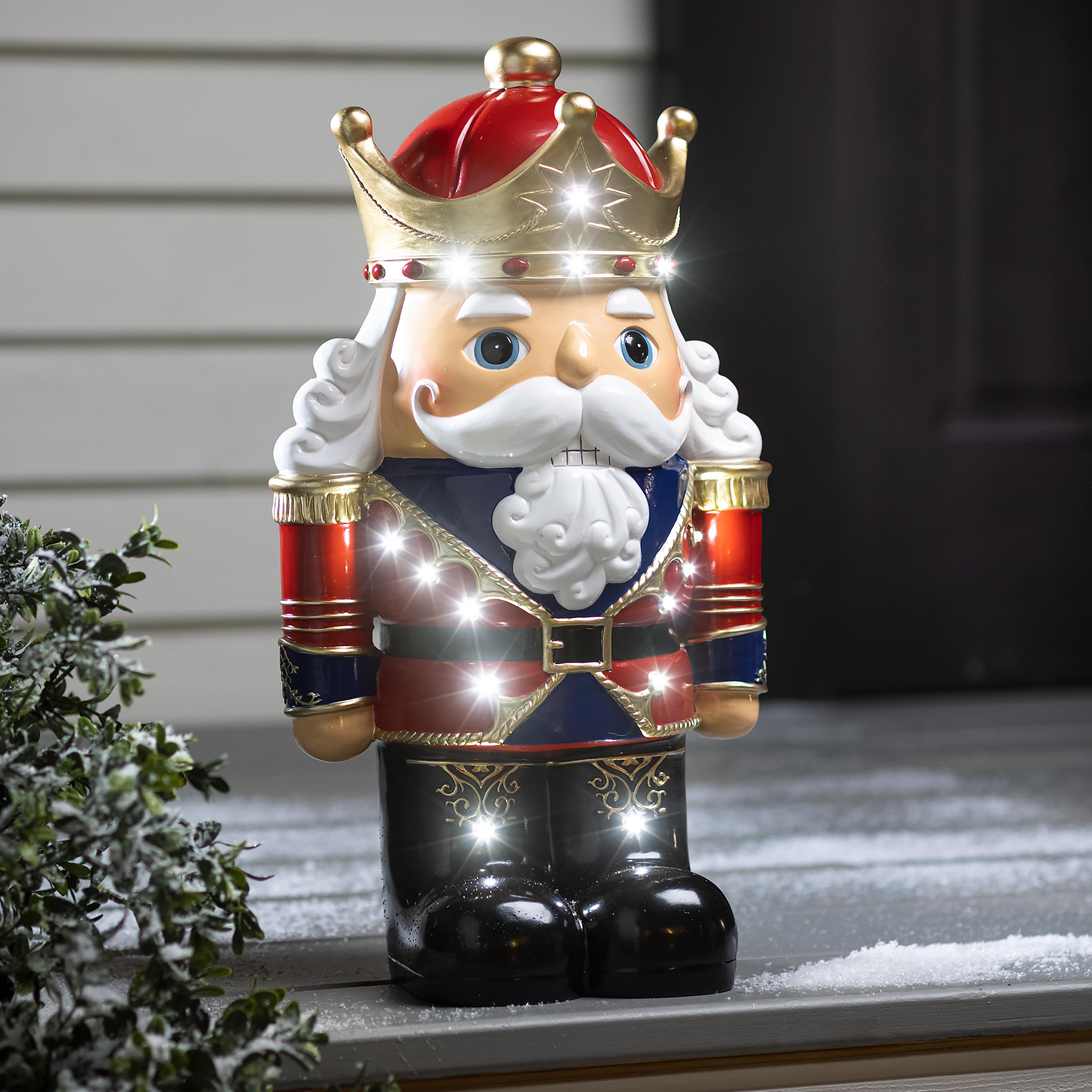 Small Lighted Nutcracker Christmas Statue – Short Indoor & Outdoor Christmas Decoration