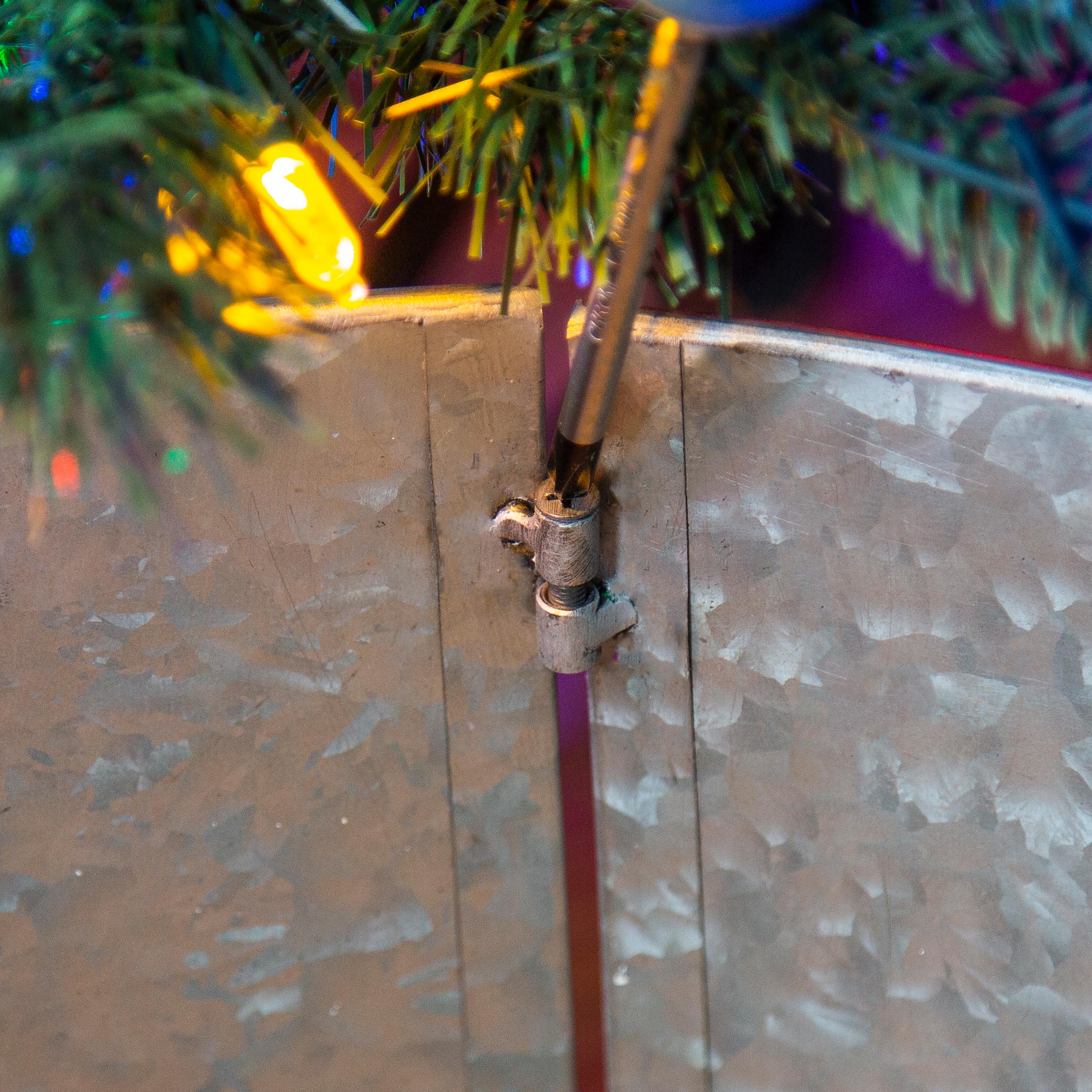 Cardinal Metal Christmas Tree Collar – Elegant Holiday Tree Base for Classic Christmas Décor