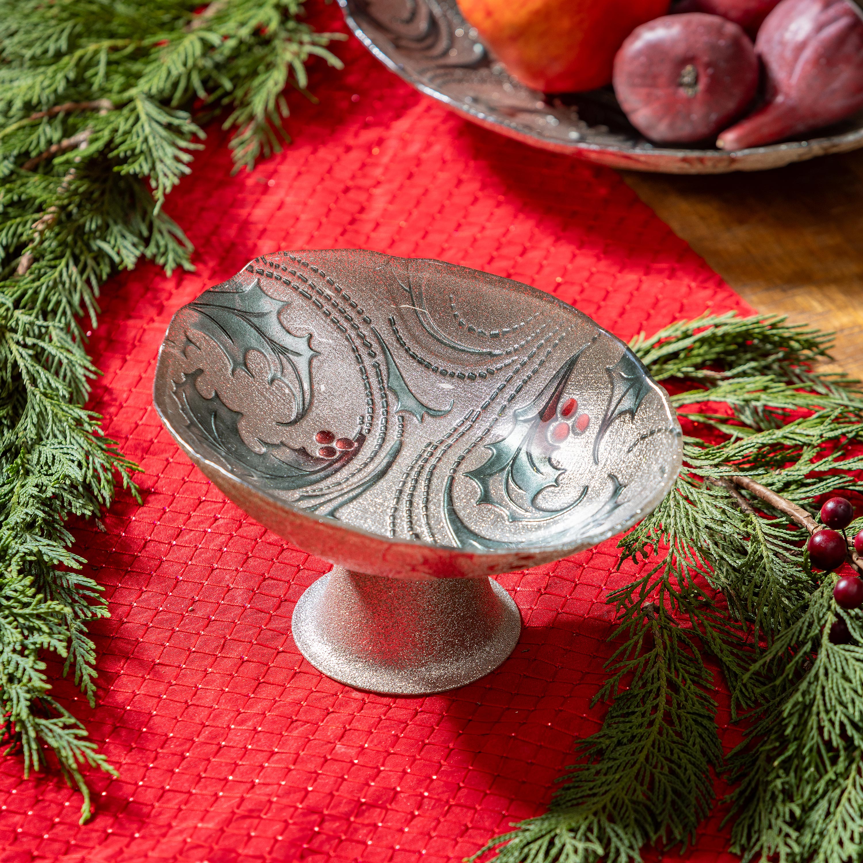 8.25" Festive Traditions Holly & Berry Glass Bowl – Footed Christmas Serving Dish for Holiday Table Décor