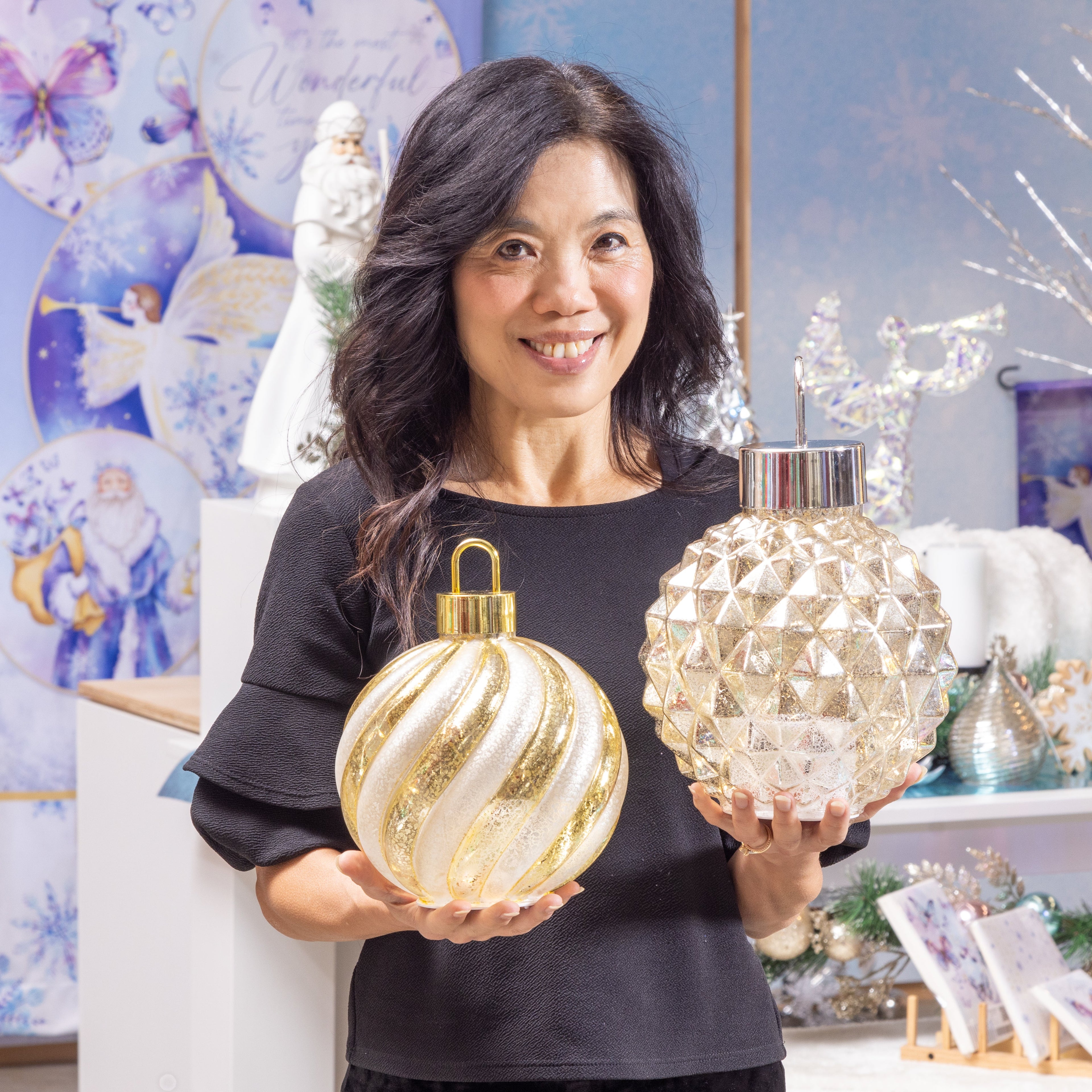 10" Rotating LED Glass Christmas Decoration – Elegant Light-Up Holiday Table Décor