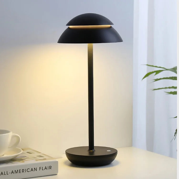 LumiDesign Modern Table Lamp – Elegant Contemporary Lighting for Stylish Interiors