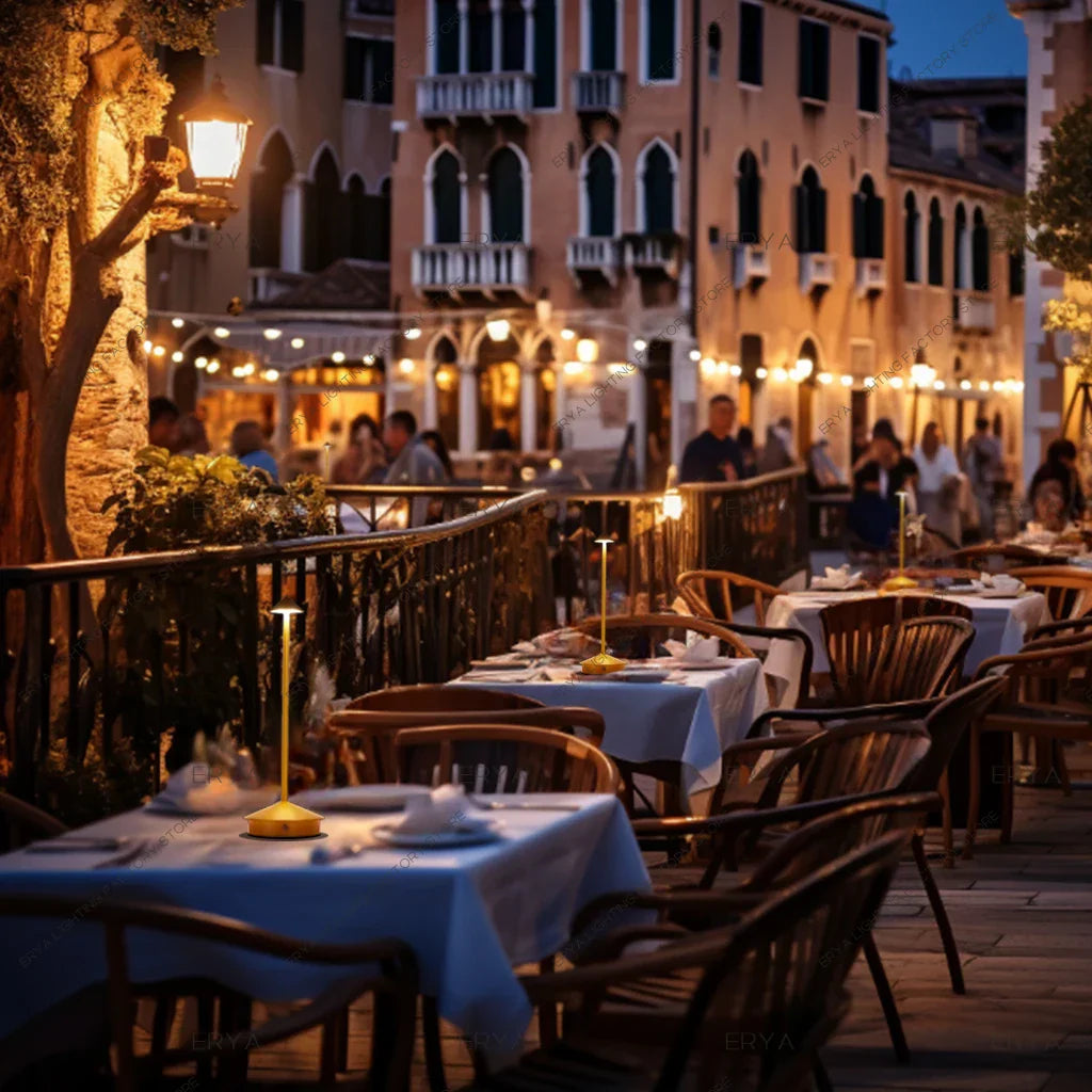 DineArt Glow Dining Table Lamp – Artistic LED Light for Elegant Mealtime Ambiance