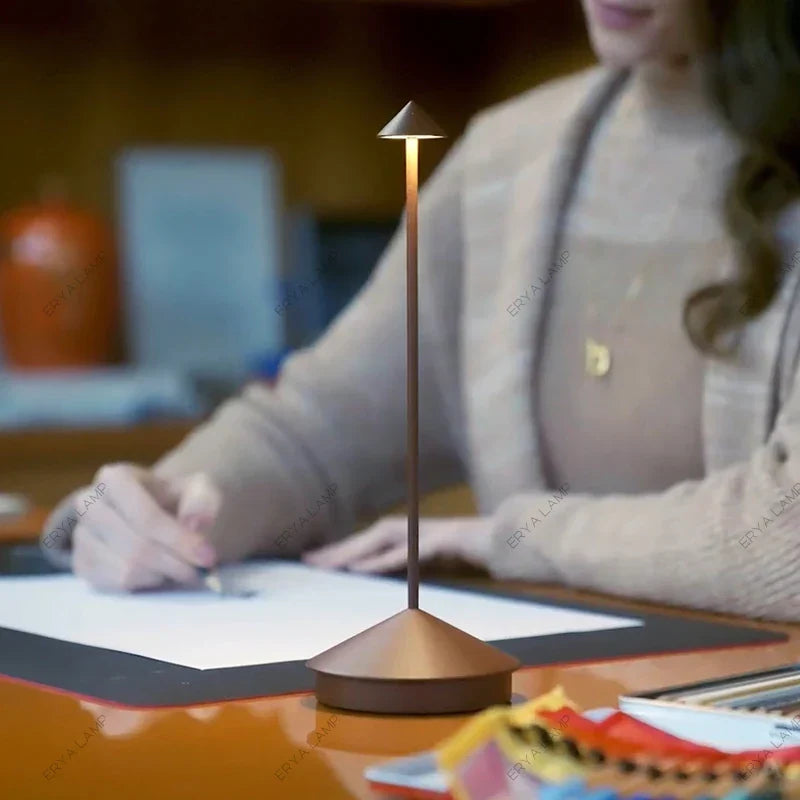 DineArt Glow Dining Table Lamp – Artistic LED Light for Elegant Mealtime Ambiance