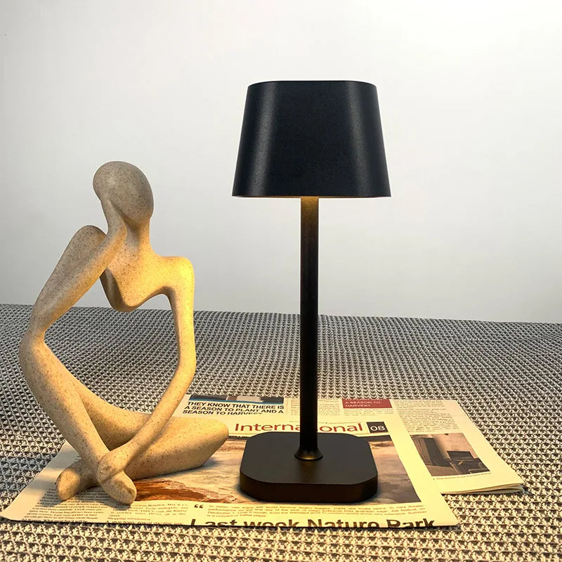 WanderLuxe Wireless Table Lamp – Modern & Elegant Lighting for Any Space