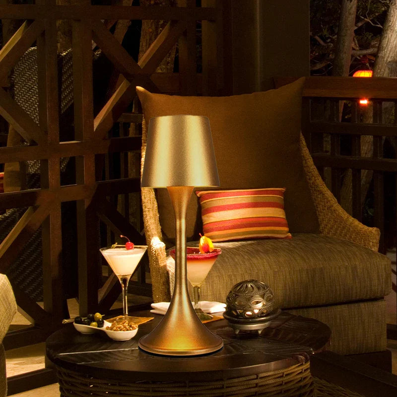 Shinechic Elegant Night Light Table Lamp – Modern Bedside Lighting for Cozy Ambiance