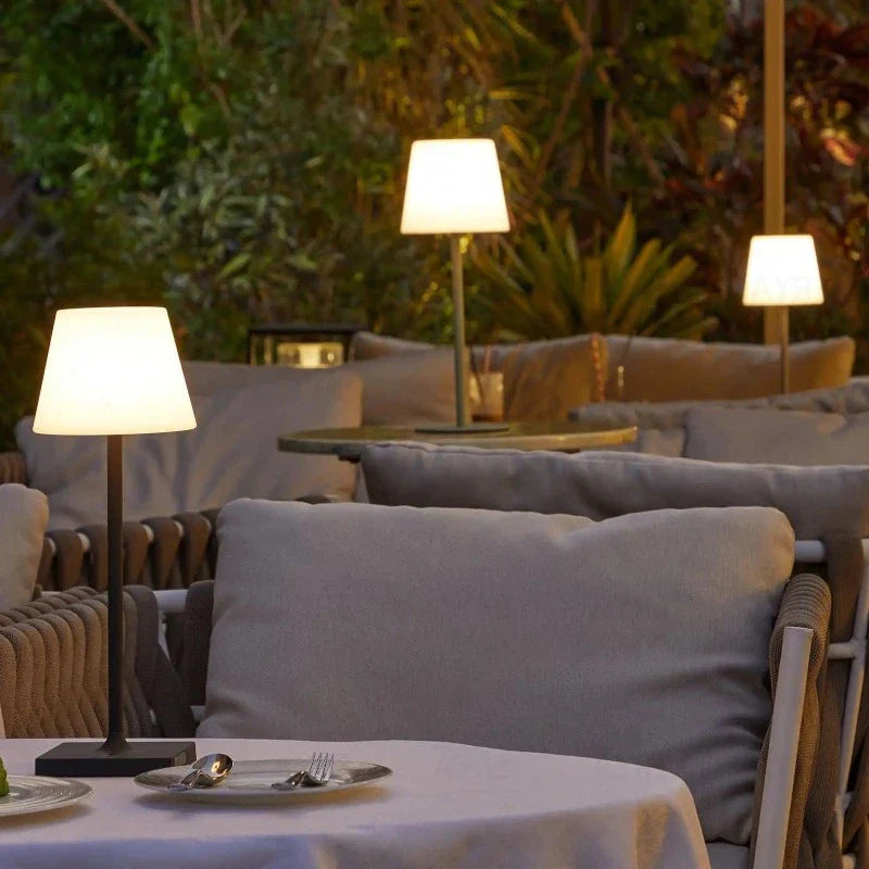 ChicFusion Modern Wireless Table Lamp – Elegant LED Lighting for Any Space