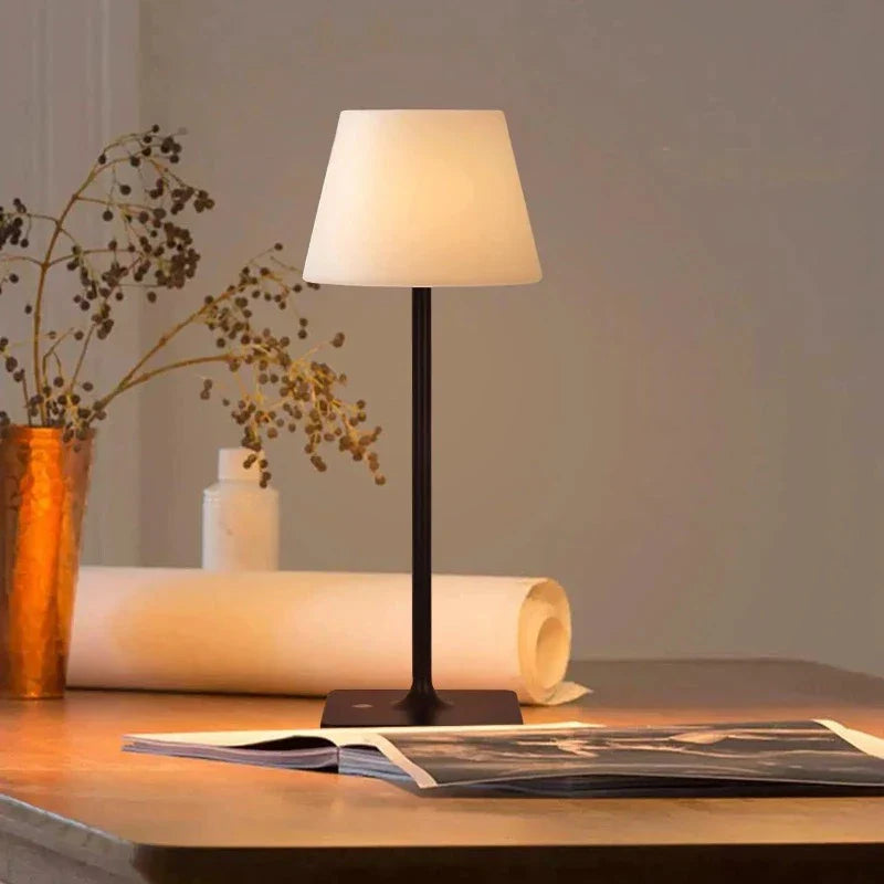 ChicFusion Modern Wireless Table Lamp – Elegant LED Lighting for Any Space