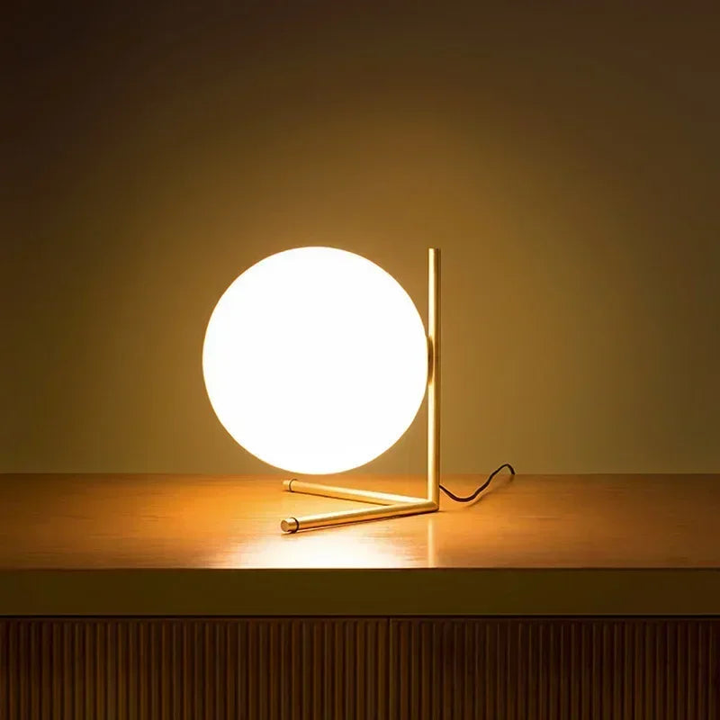 ClearEleganz Modern Table Lamp – Minimalist LED Light for Elegant Home Décor