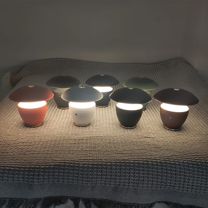 SleekShade LED Desk Lamp – Elegant Table Lamp with Touch Control