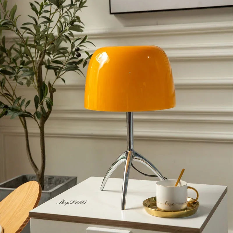 SophistiShine Tripod Table Lamp – Elegant Modern Lighting with Functional Design