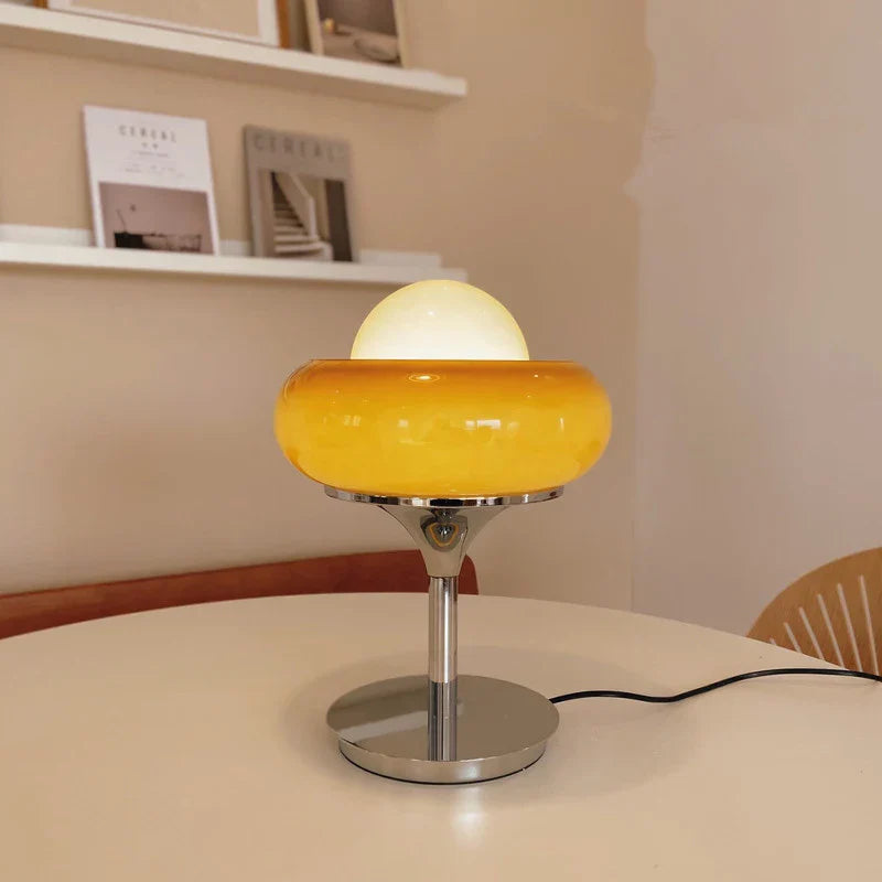 GlowClassic Vintage Table Lamp – Retro Orange Desk Light for Warm Home Décor