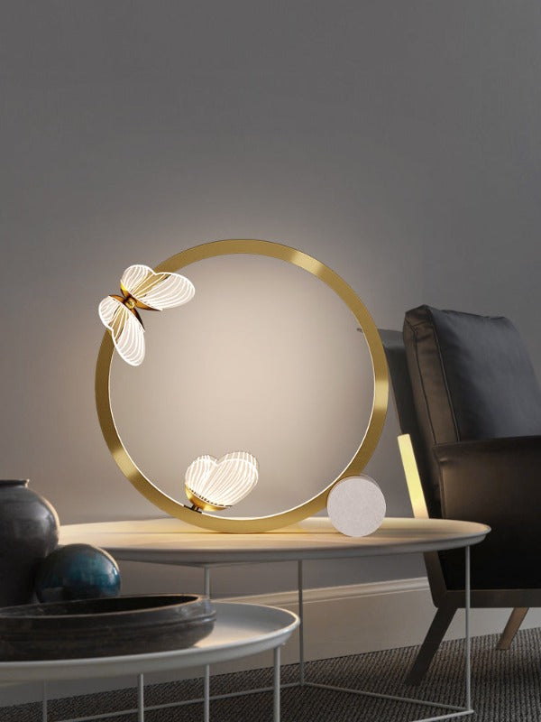 ModerneGlow Butterfly Table Lamp – Stylish Lighting for an Elegant Ambiance