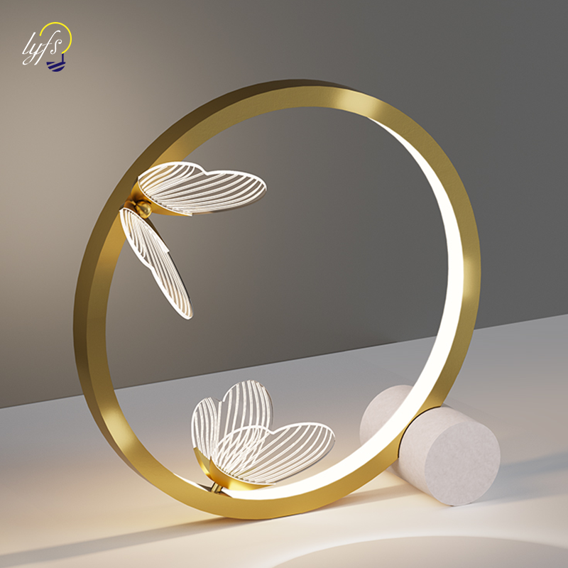 ModerneGlow Butterfly Table Lamp – Stylish Lighting for an Elegant Ambiance
